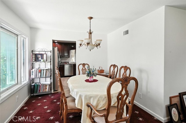 Detail Gallery Image 9 of 32 For 11325 Baird Ave, Porter Ranch,  CA 91326 - 3 Beds | 2 Baths