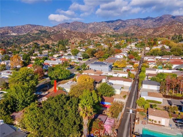 Detail Gallery Image 24 of 26 For 702 E Fairmount Rd, Burbank,  CA 91501 - 2 Beds | 1 Baths