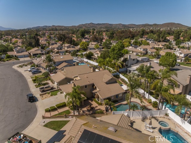 Image 68 of 75 For 25220 Corte Sur