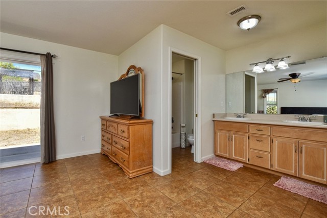 Detail Gallery Image 18 of 35 For 5895 Silverado Pl, Paso Robles,  CA 93446 - 3 Beds | 2 Baths