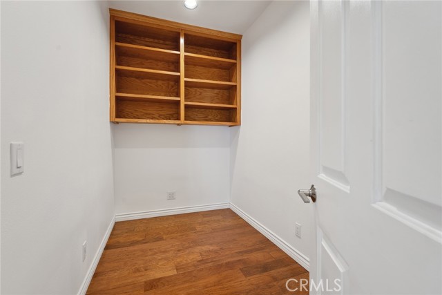 22501 Marilla Street, Chatsworth CA: https://media.crmls.org/medias/2970e34c-5b1c-4b74-9618-23a4d8913328.jpg