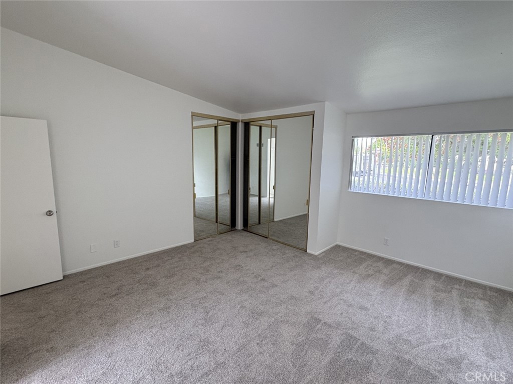 MLS #OC25247111 image #11