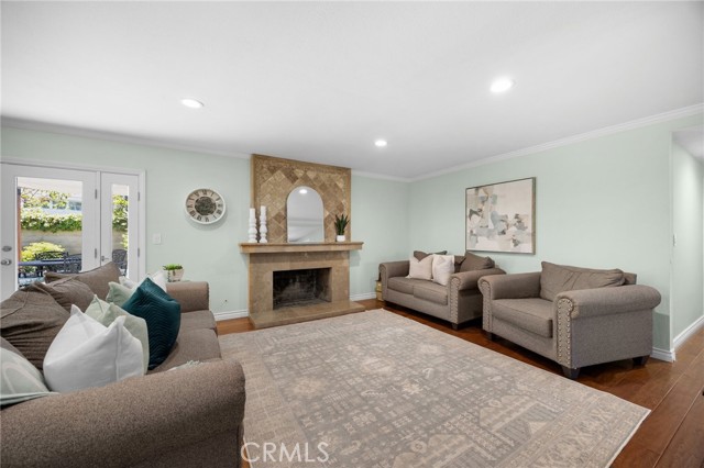 Image 8 of 25 For 502 Pinehurst Avenue