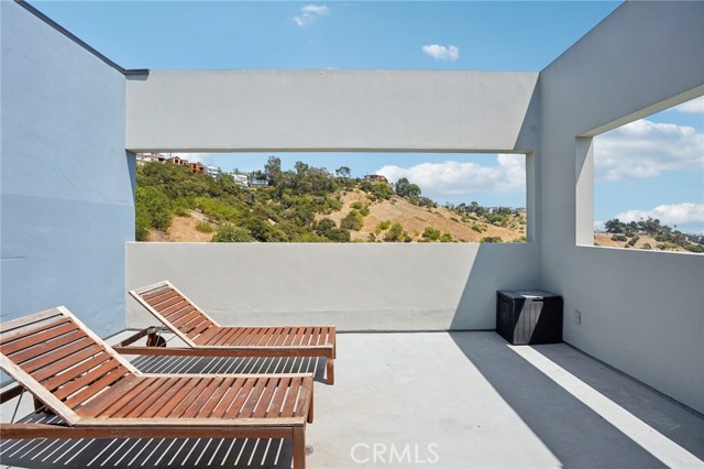 Detail Gallery Image 32 of 45 For 3640 Roseview Ave, Los Angeles,  CA 90065 - 3 Beds | 3 Baths