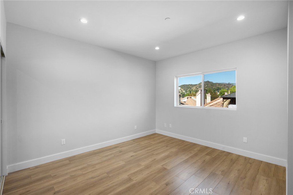 29733961 63B5 4A63 Aa80 497Bad65947C 357 Harvey Drive #103, Glendale, Ca 91206 &Lt;Span Style='BackgroundColor:transparent;Padding:0Px;'&Gt; &Lt;Small&Gt; &Lt;I&Gt; &Lt;/I&Gt; &Lt;/Small&Gt;&Lt;/Span&Gt;