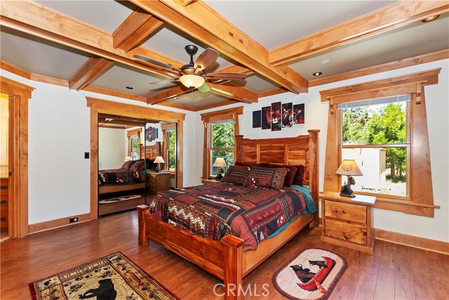 Detail Gallery Image 13 of 41 For 105 Arbor Ln, Big Bear City,  CA 92314 - 3 Beds | 3/1 Baths