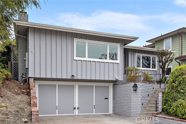 Detail Gallery Image 1 of 27 For 309 W Avenida Valencia, San Clemente,  CA 92672 - 3 Beds | 2 Baths