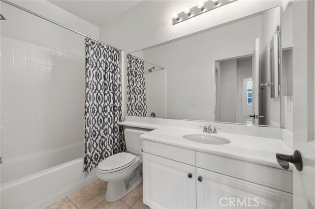 Image 32 of 40 For 15337 Ashley Court