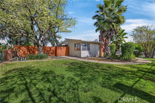 Detail Gallery Image 3 of 55 For 2537 Oro Quincy, Oroville,  CA 95966 - 3 Beds | 1/1 Baths