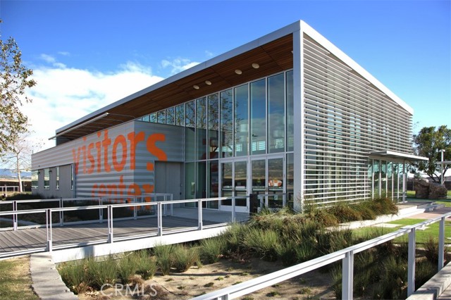 Detail Gallery Image 16 of 18 For 136 Creation, Irvine,  CA 92618 - 5 Beds | 5 Baths