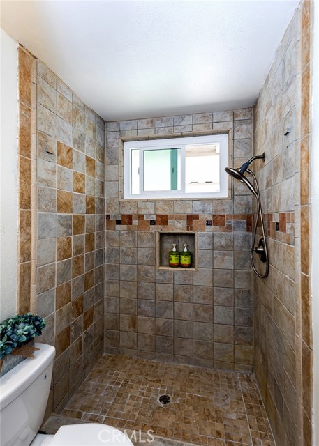 11986 Springview Drive, La Mirada CA: https://media.crmls.org/medias/2976dc8c-5467-42ee-ad39-c50794737614.jpg