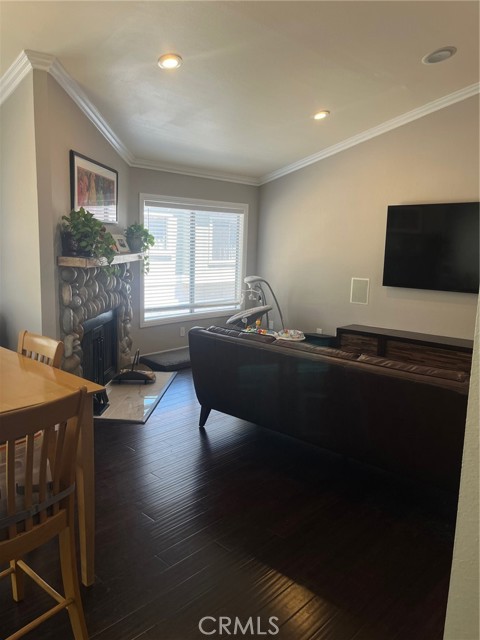 Detail Gallery Image 11 of 28 For 1050 Golden Springs Dr #E,  Diamond Bar,  CA 91765 - 2 Beds | 1/1 Baths