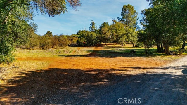 Detail Gallery Image 2 of 10 For 16198 24th Ave, Clearlake,  CA 95422 - – Beds | – Baths