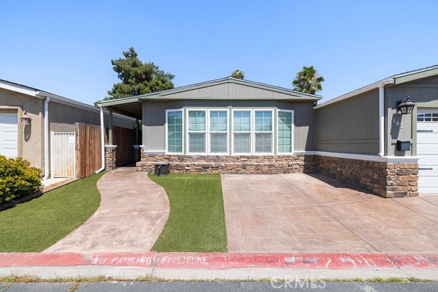 700 E Washington Street, Colton CA: https://media.crmls.org/medias/2977a952-5de6-44a2-ad88-77ee1505c5e4.jpg