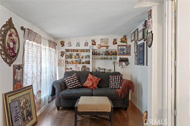 11676 11676 Acanthus, Phelan CA: https://media.crmls.org/medias/2977edaf-80c4-4eae-8a9b-bf0d37749ba8.jpg