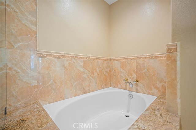 Detail Gallery Image 29 of 46 For 983 Calle Amable, Glendale,  CA 91208 - 4 Beds | 3 Baths