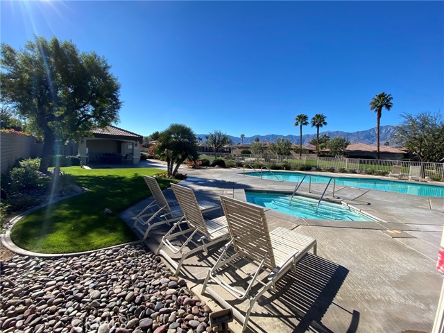 Detail Gallery Image 10 of 13 For 241 via Martelli, Rancho Mirage,  CA 92270 - 3 Beds | 2 Baths