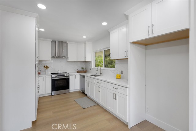 Detail Gallery Image 15 of 36 For 1219 N Raymond Ave, Fullerton,  CA 92831 - 4 Beds | 2/1 Baths