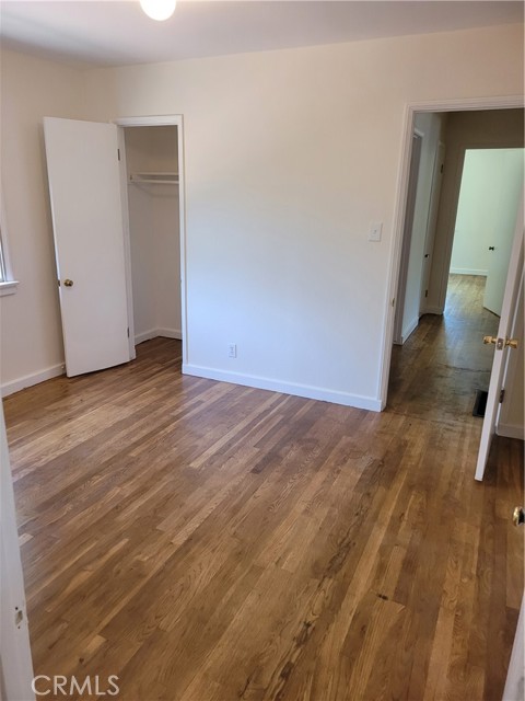 21205 Lopez Street, Woodland Hills CA: https://media.crmls.org/medias/297a7073-079d-4c98-bc18-89318c030e57.jpg