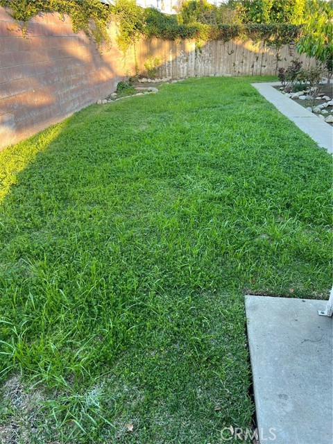 635 Myrtle #2, Glendora CA: https://media.crmls.org/medias/297a8628-7196-4c24-bed0-626d762fe68e.jpg