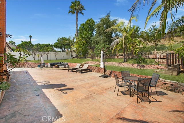 26281 Papagayo Drive, Mission Viejo CA: https://media.crmls.org/medias/297acd62-4202-442a-bca6-840134a6ad1e.jpg