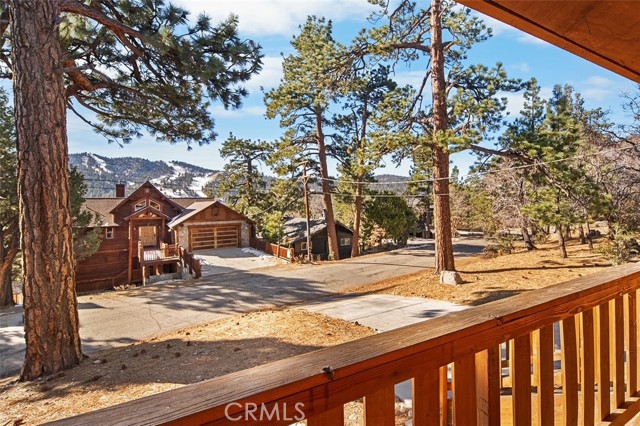 1264 Sheephorn Road, Big Bear City CA: https://media.crmls.org/medias/297b24fc-53f9-47d6-b001-f61caac79c0c.jpg
