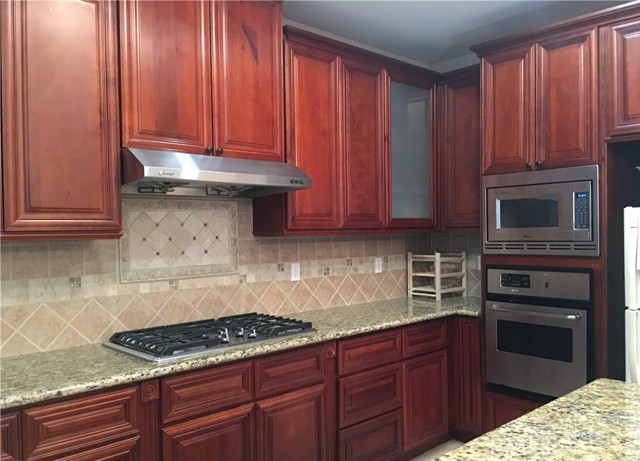 Detail Gallery Image 4 of 7 For 150 Alice St a,  Arcadia,  CA 91006 - 3 Beds | 4 Baths