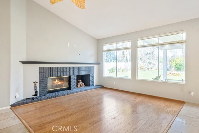 Detail Gallery Image 2 of 23 For 32364 Corte Coronado, Temecula,  CA 92592 - 3 Beds | 2 Baths