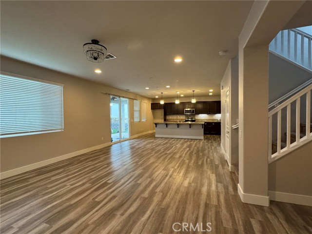 Detail Gallery Image 6 of 26 For 29306 Prestwick, Lake Elsinore,  CA 92530 - 3 Beds | 2/1 Baths