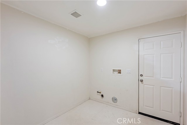 12569 Mesa View Drive, Victorville CA: https://media.crmls.org/medias/297d18ad-ac7a-4b37-a036-de6a7a42d040.jpg