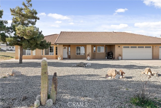 Detail Gallery Image 1 of 1 For 7085 Cygnet Rd, Phelan,  CA 92371 - 4 Beds | 2 Baths