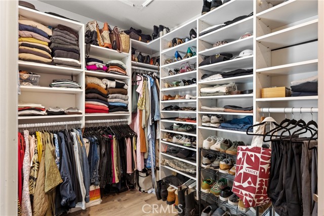 Detail Gallery Image 18 of 36 For 22736 Margarita Dr, Woodland Hills,  CA 91364 - 4 Beds | 2 Baths