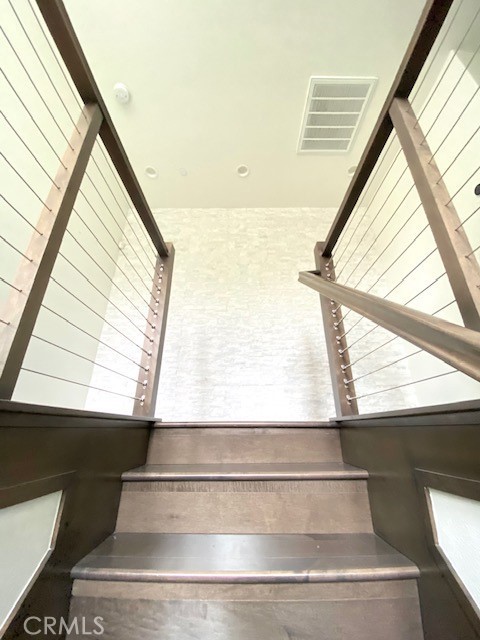 Detail Gallery Image 5 of 17 For 16 Jasmine, Lake Forest,  CA 92630 - 2 Beds | 2/1 Baths
