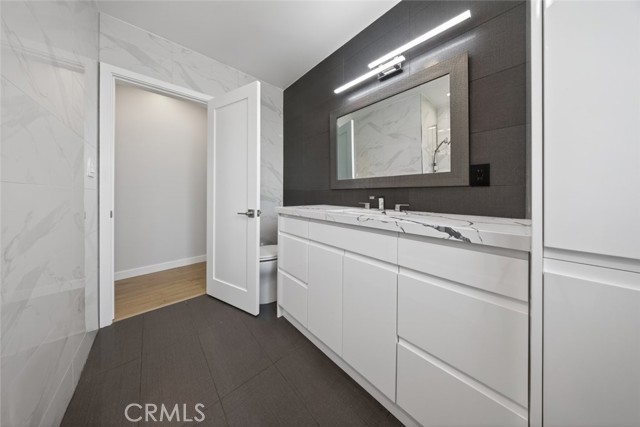 Detail Gallery Image 26 of 49 For 22247 De La Osa St, Woodland Hills,  CA 91364 - 4 Beds | 3 Baths