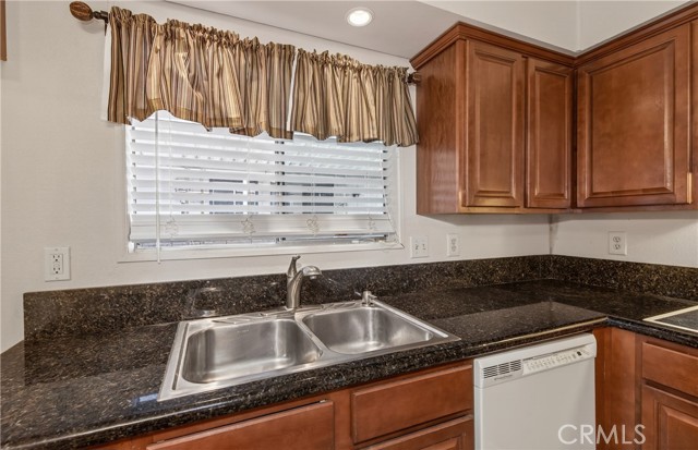 Detail Gallery Image 19 of 36 For 10322 Chisholm Trl, Cherry Valley,  CA 92223 - 2 Beds | 2 Baths