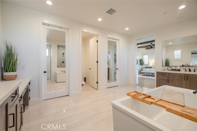 Detail Gallery Image 39 of 67 For 20558 W Bluebird Ct, Porter Ranch,  CA 91326 - 5 Beds | 6 Baths