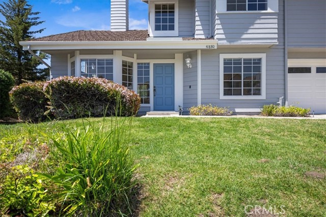 41880 Humber Dr., Temecula CA: https://media.crmls.org/medias/2981bf3e-dfab-4e32-bc06-a1314de7024e.jpg