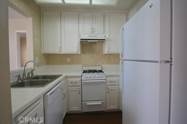 63 Gaviota, Rancho Santa Margarita CA: https://media.crmls.org/medias/29831af0-a70d-46b2-8290-b162ff3f8ad4.jpg