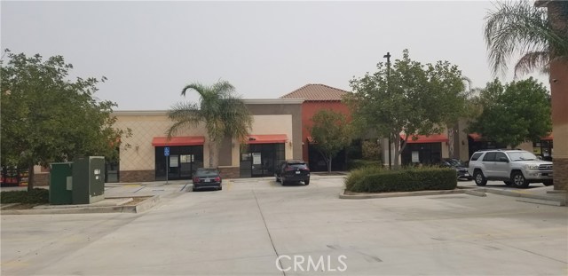 10459 Arlington Avenue, Riverside, California 92505, ,Commercial Lease,For Rent,10459 Arlington Avenue,CRPW20210333