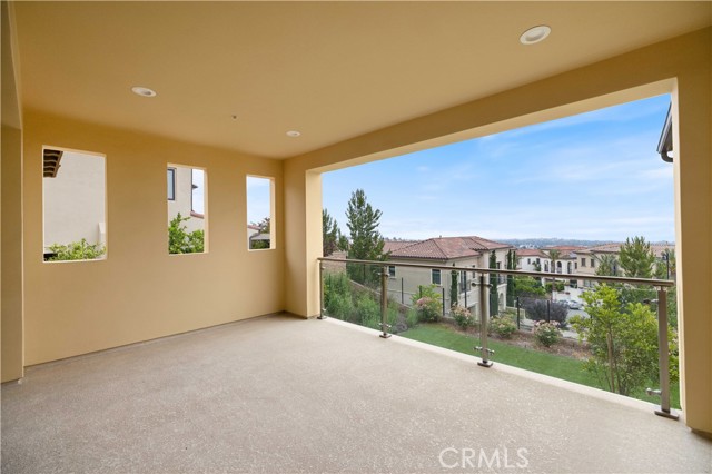 Detail Gallery Image 35 of 45 For 11516 Manchester Way, Porter Ranch,  CA 91326 - 6 Beds | 5/2 Baths