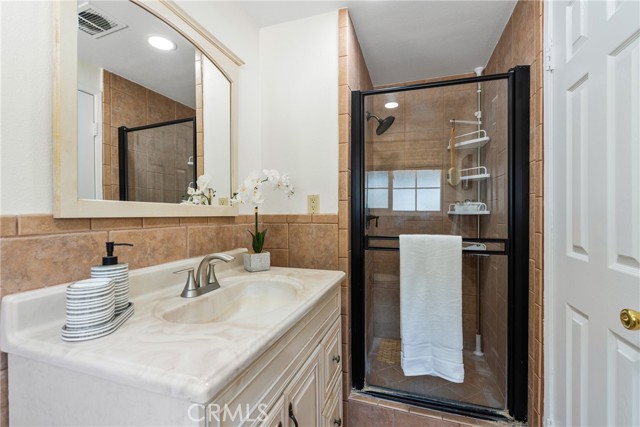 Detail Gallery Image 25 of 32 For 1289 Coronado St, Upland,  CA 91786 - 4 Beds | 2 Baths