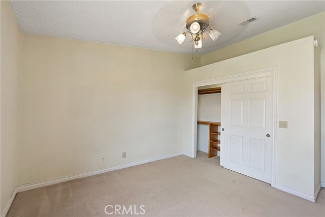 4740 Brookhill Ter, Jurupa Valley CA: https://media.crmls.org/medias/2985db1f-c5df-4661-8b18-177f210e96f3.jpg