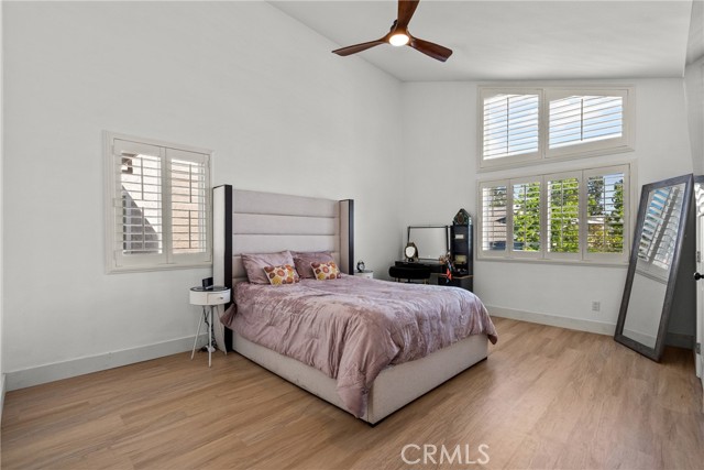 Detail Gallery Image 34 of 50 For 23121 Yvette Ln, Valencia,  CA 91355 - 3 Beds | 3 Baths