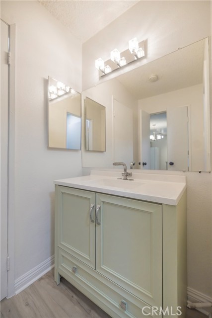 20234 Cantara Street, Winnetka CA: https://media.crmls.org/medias/2988382c-e13a-4c52-b159-04235c6aa73a.jpg