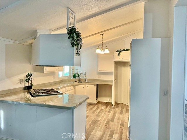 Detail Gallery Image 4 of 10 For 5800 Hamner Ave #601,  Corona,  CA 91752 - 4 Beds | 2 Baths