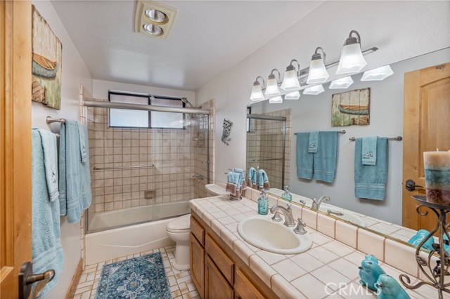 Detail Gallery Image 23 of 69 For 38800 Fawn Point Ln, Bass Lake,  CA 93604 - 5 Beds | 3/1 Baths