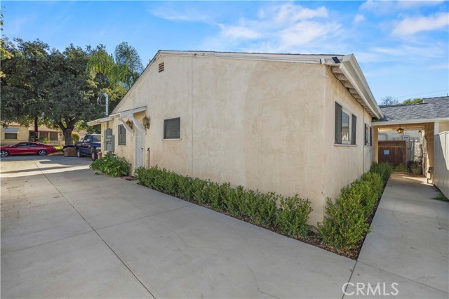 Detail Gallery Image 22 of 27 For 10323 Eldora, Sunland,  CA 91040 - 5 Beds | 4 Baths