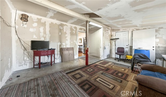 Detail Gallery Image 11 of 19 For 35236 Elm Ln, Yucaipa,  CA 92399 - 2 Beds | 1/1 Baths