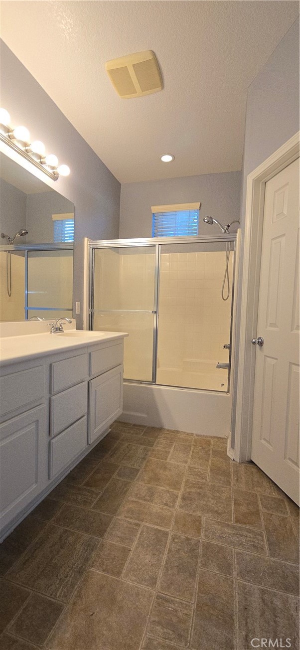 Detail Gallery Image 35 of 51 For 27966 John F Kennedy Dr #B,  Moreno Valley,  CA 92555 - 3 Beds | 2/1 Baths