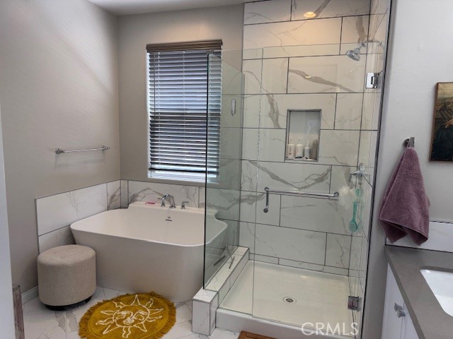 Detail Gallery Image 15 of 26 For 4117 Bettenford Dr, San Luis Obispo,  CA 93401 - 3 Beds | 3 Baths